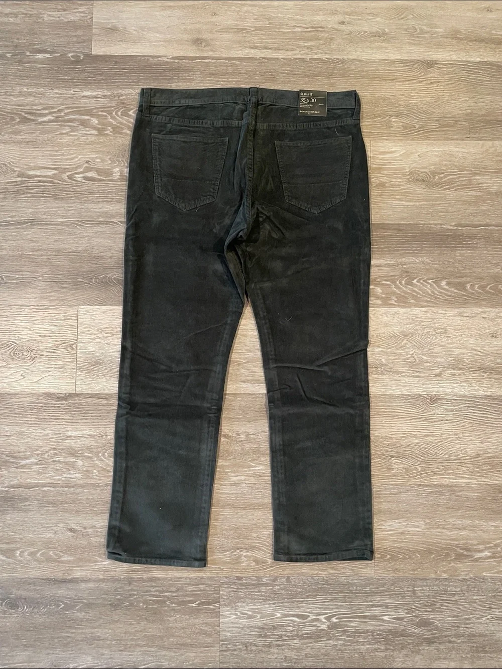 Banana Republic Men's Dark Green Corduroy Pants NWT